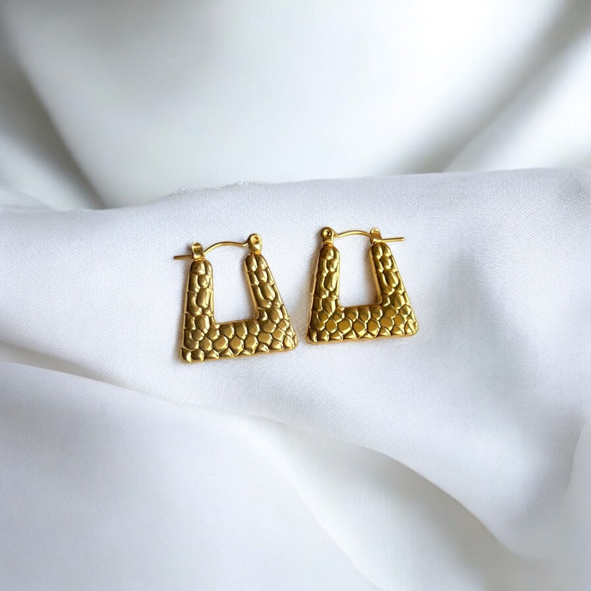 Vendra 02 | Gold Plated Earrings