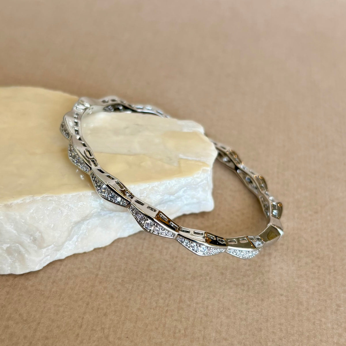 Sarnelle | White Gold Plated Bangle